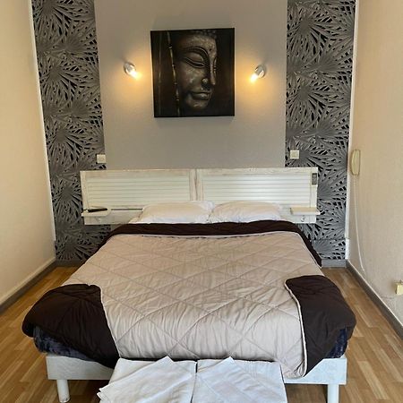 Hotel Auberge Des Charmilles Sainte-Soulle Pokój zdjęcie