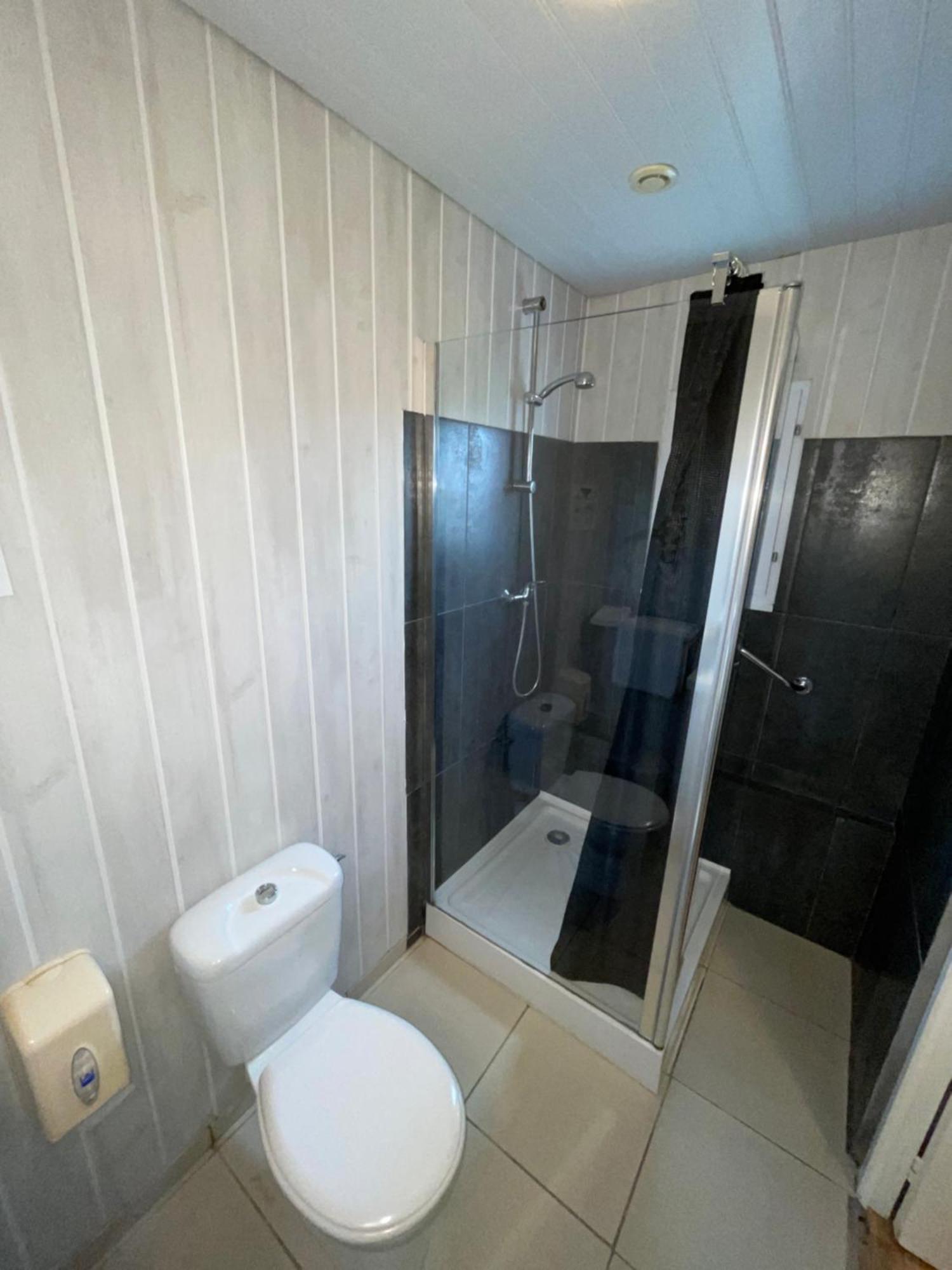 Hotel Auberge Des Charmilles Sainte-Soulle Pokój zdjęcie