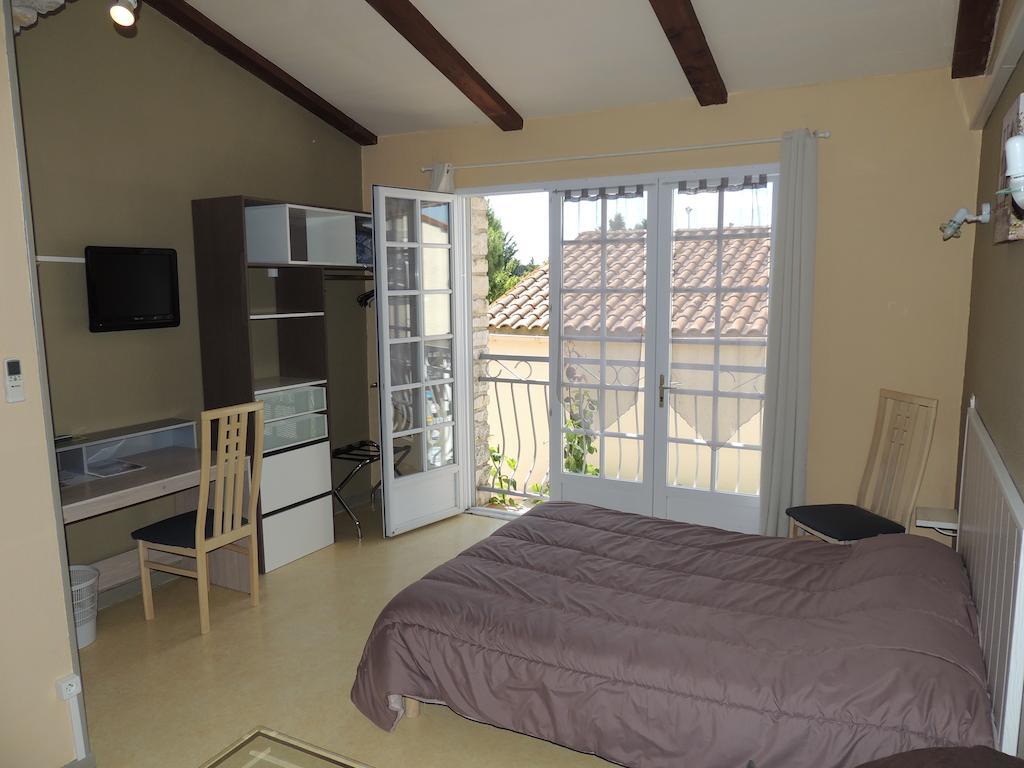 Hotel Auberge Des Charmilles Sainte-Soulle Pokój zdjęcie
