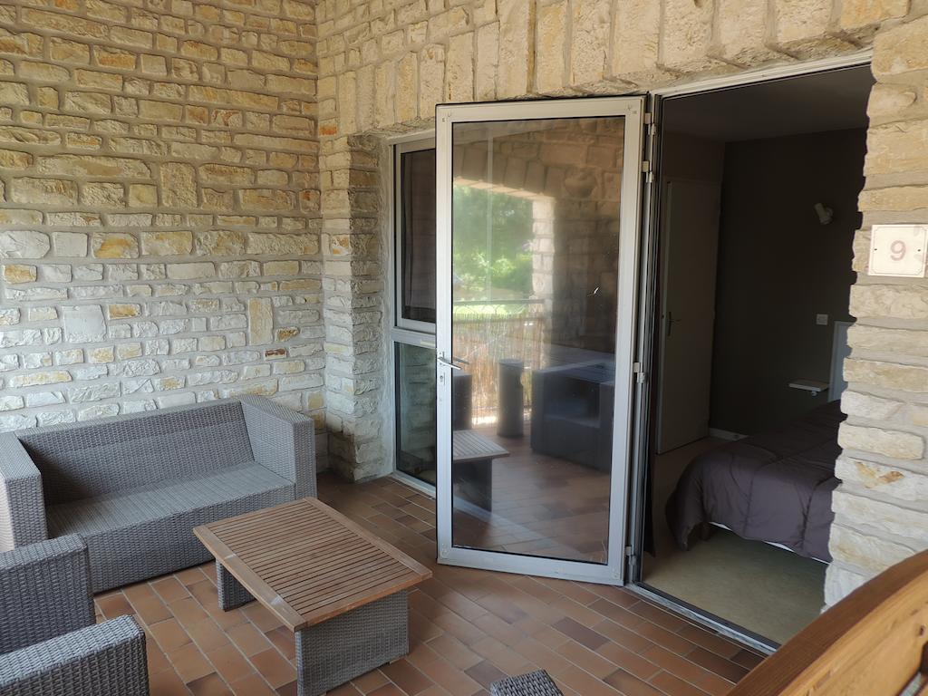 Hotel Auberge Des Charmilles Sainte-Soulle Zewnętrze zdjęcie